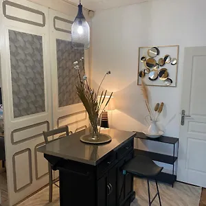 Appartement La Casa Du Port, Chambres, Privee, Avec Vue Sur La Riviere, Capendac